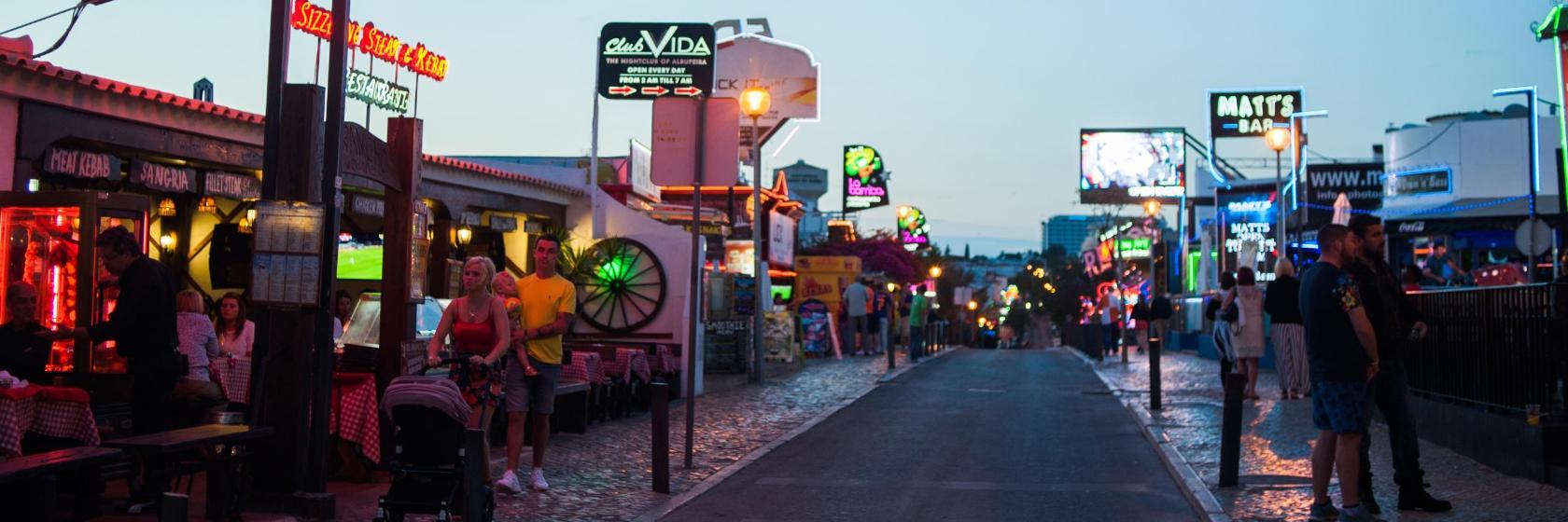 Deptak Strip de Albufeira